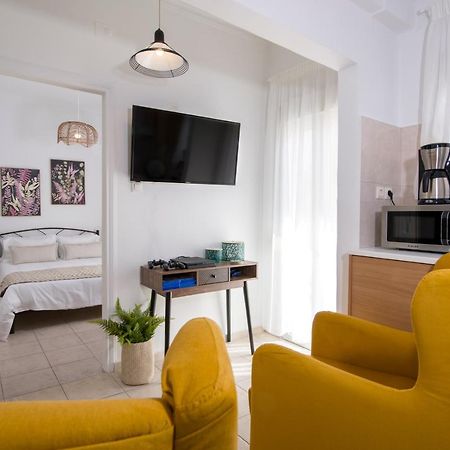 Center Manolia Dream 1 Bedroom Apartment 100M Away From The Beach Chania  Exterior foto